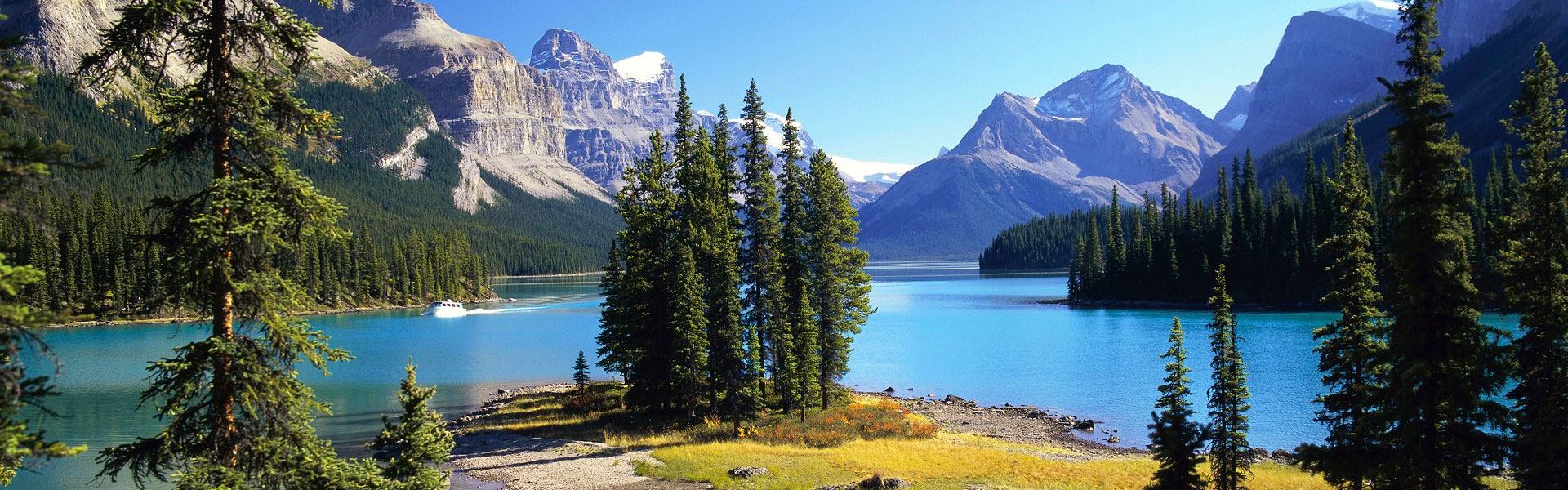 Jasper Rail Vacations | Maligne Lake Jasper | Jasper Alberta