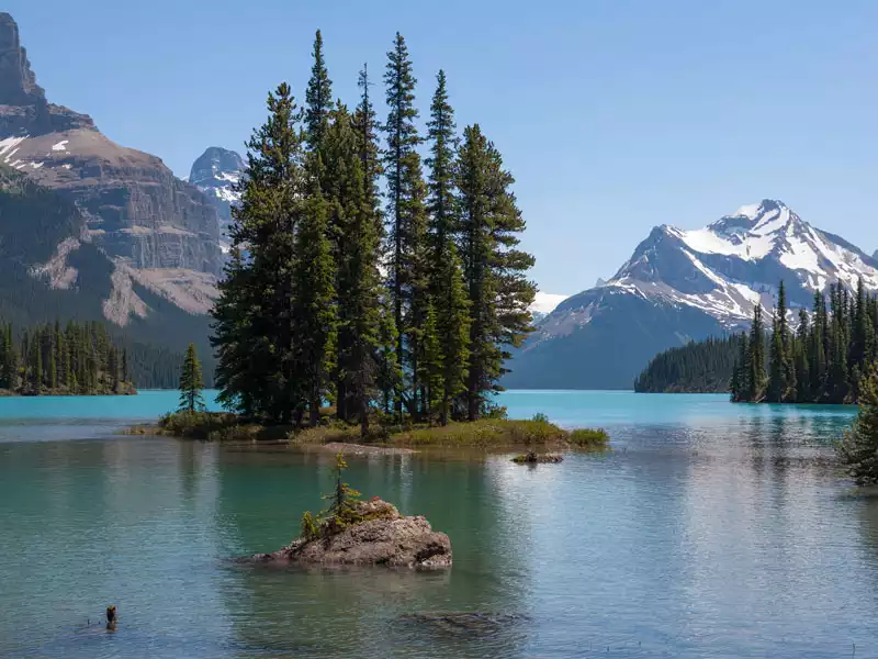 Canadian Rockies by Rail Grand Circle Tour | Jasper Maligne Lake