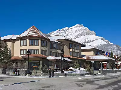 Elk Avenue Hotel, Banff